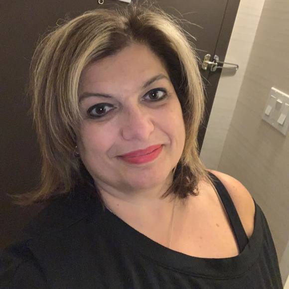 Meet your Posher, Pierina - Picture 1 of 1